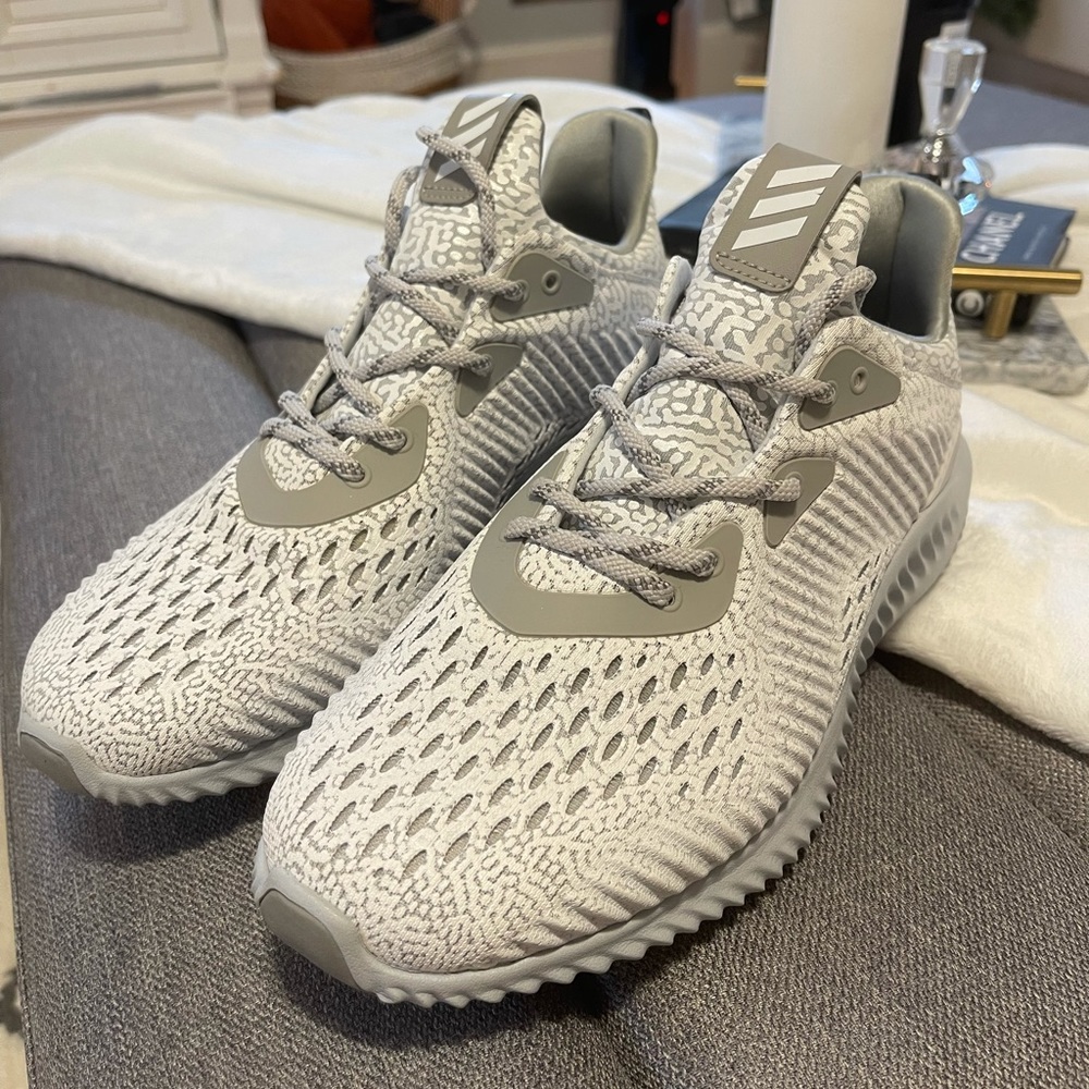 Adidas bounce